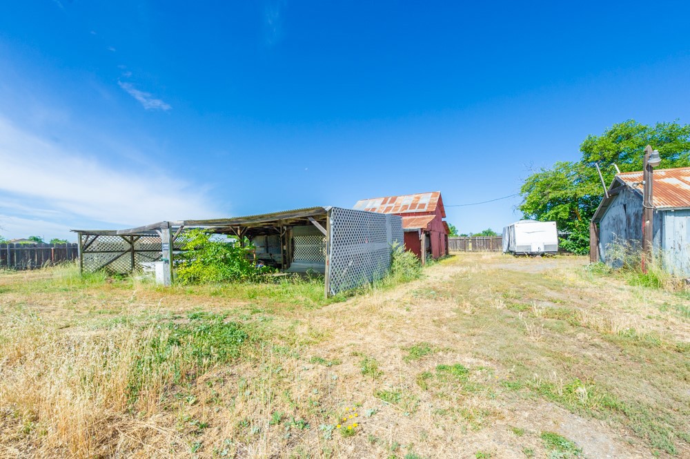 1068 E Walker Property Photo 31