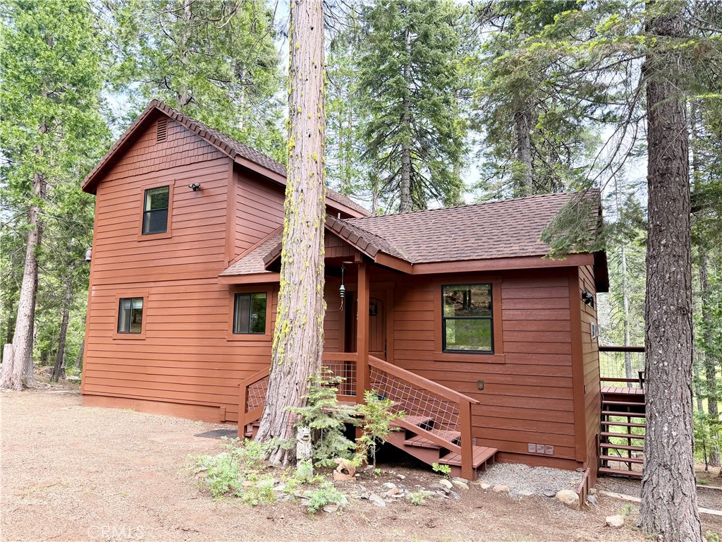 9502 Humboldt Rd Property Photo