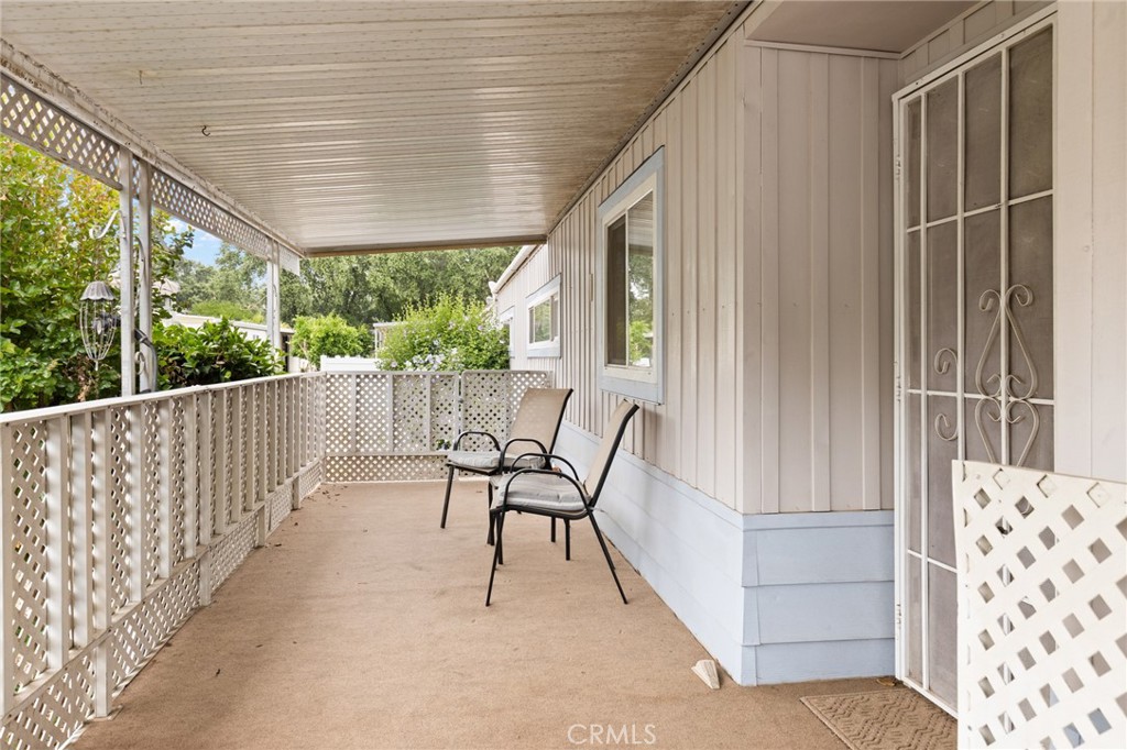982 E Lassen Avenue 20 Property Photo 17