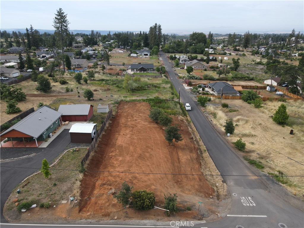 1300 Elliott Rd Property Photo 1