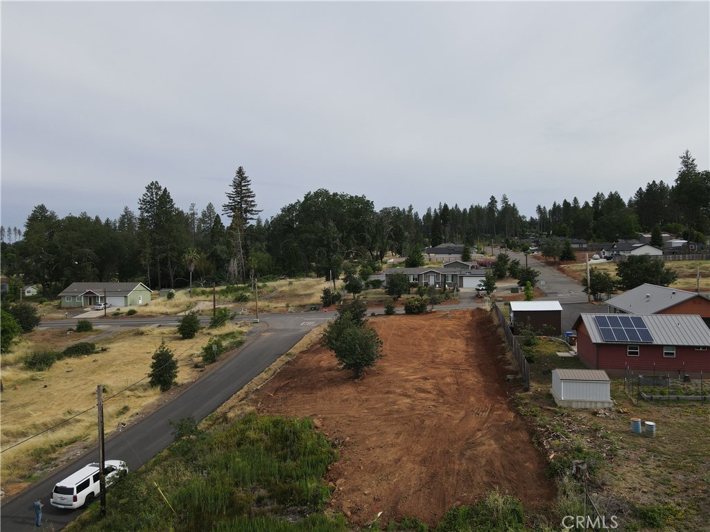 1300 Elliott Rd Property Photo 4