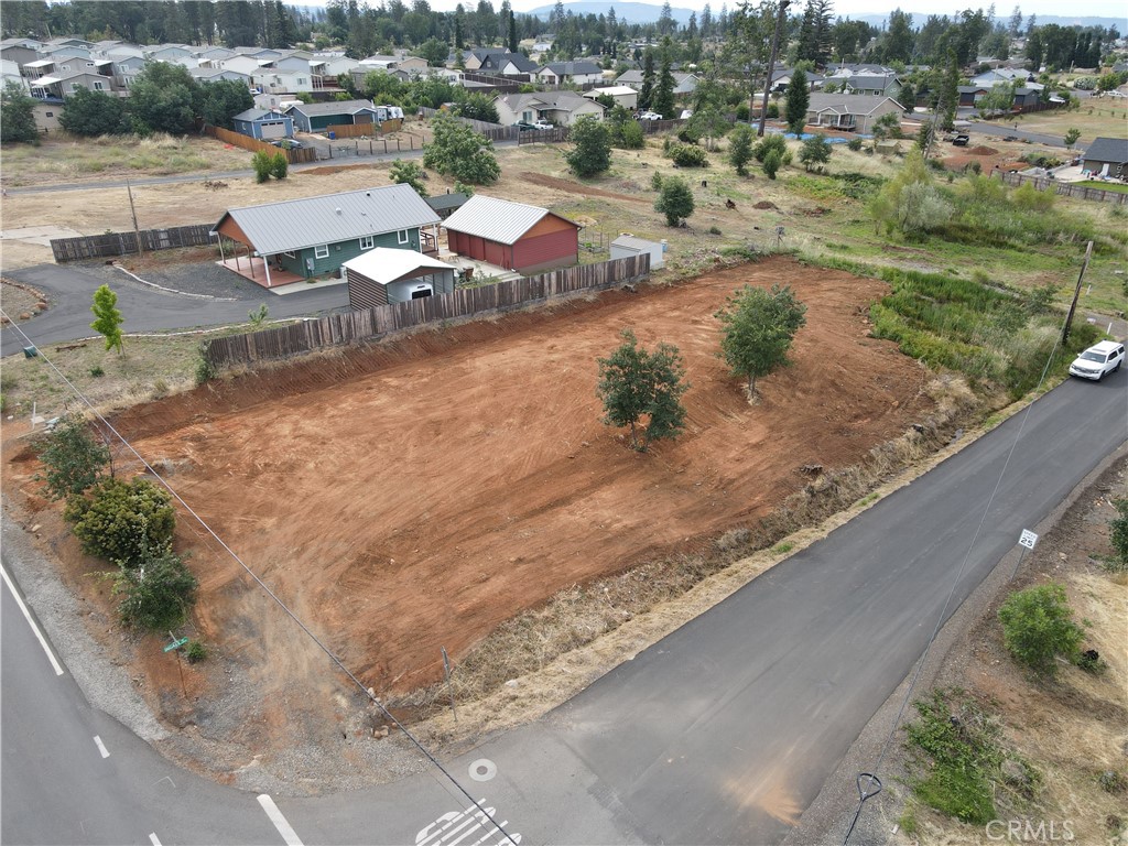1300 Elliott Rd Property Photo 10