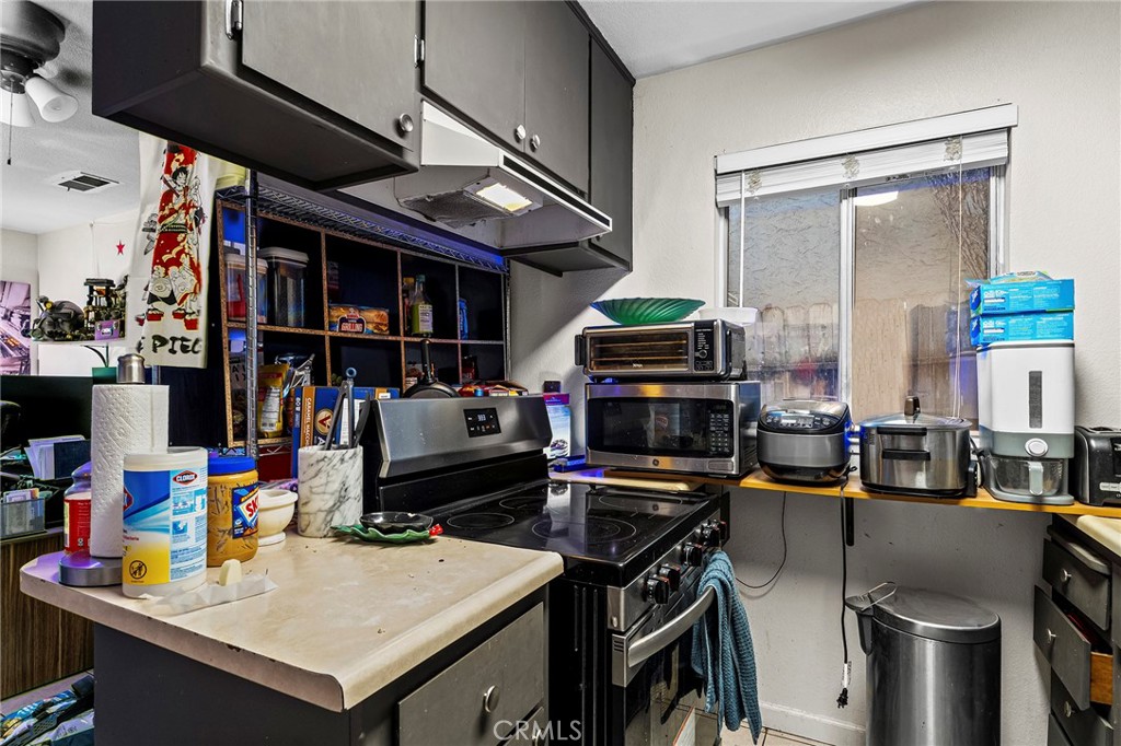 1130 Hazel Street Property Photo 31