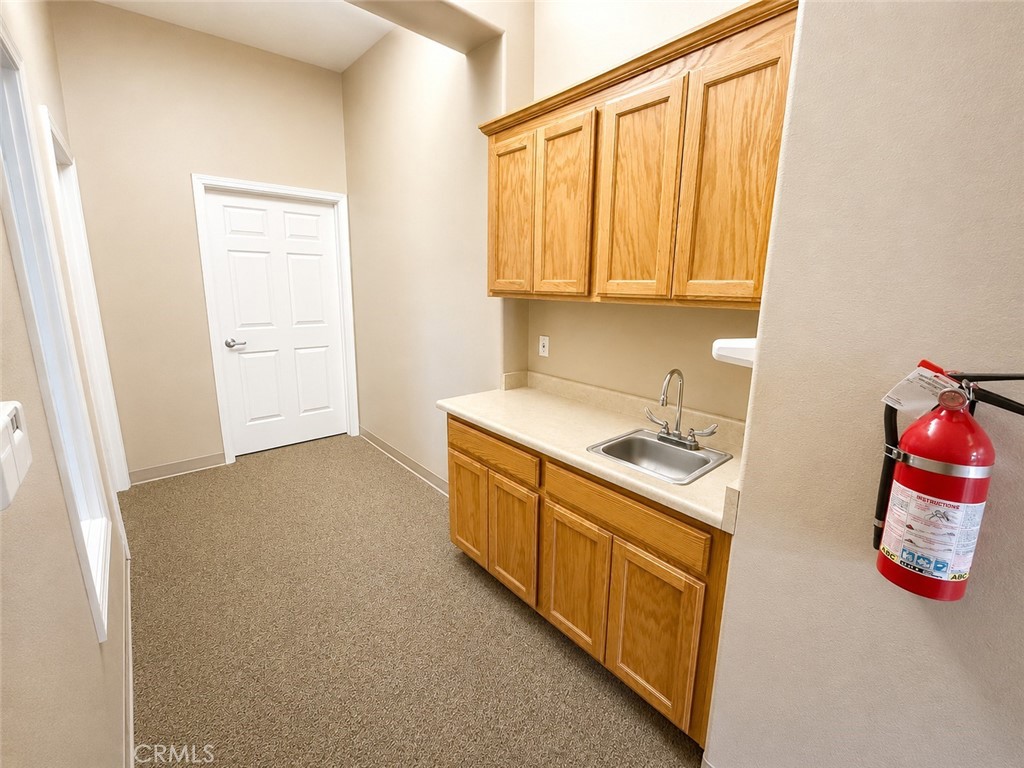 2050 Talbert Drive 100 Property Photo 7