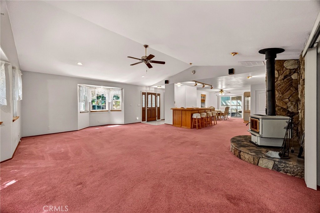 6463 Hollywood Property Photo 9