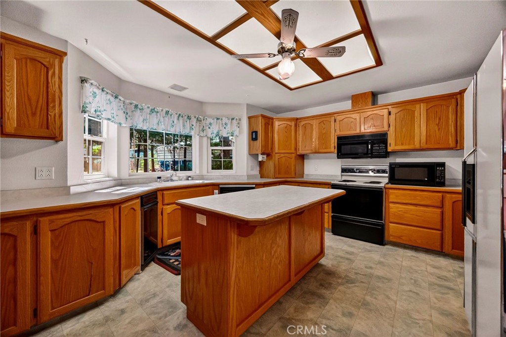 6463 Hollywood Property Photo 15