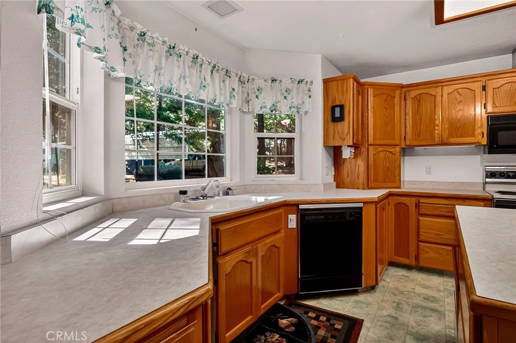 6463 Hollywood Property Photo 18