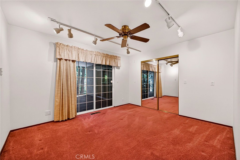 6463 Hollywood Property Photo 33