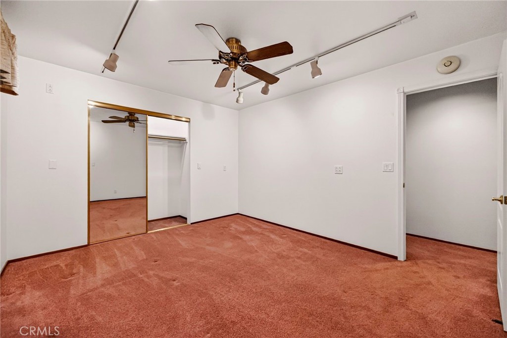 6463 Hollywood Property Photo 34