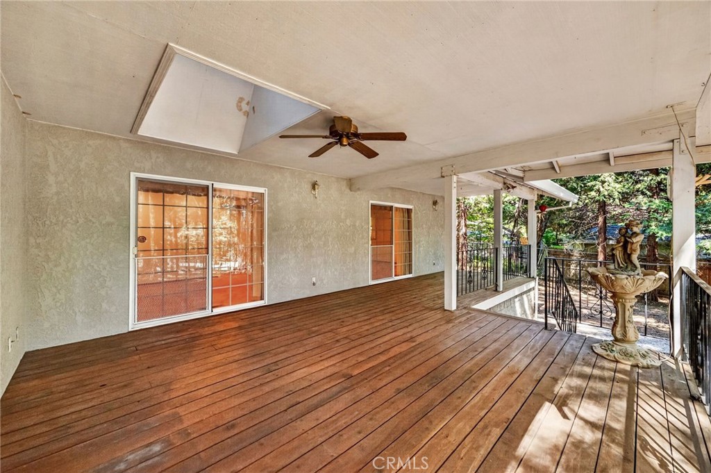 6463 Hollywood Property Photo 36