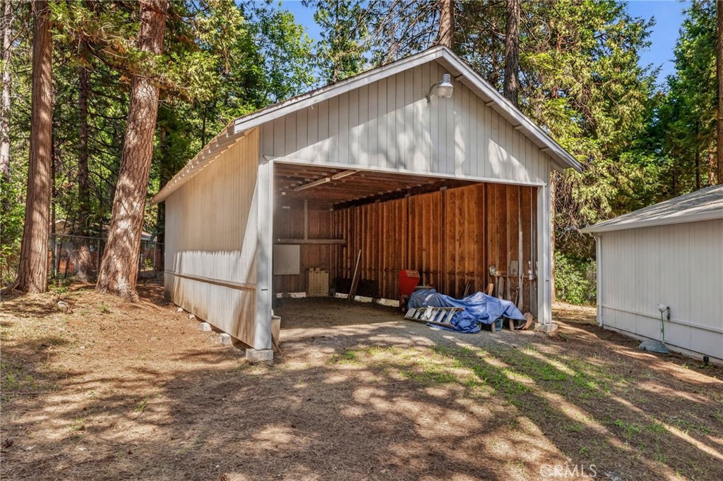 6463 Hollywood Property Photo 49