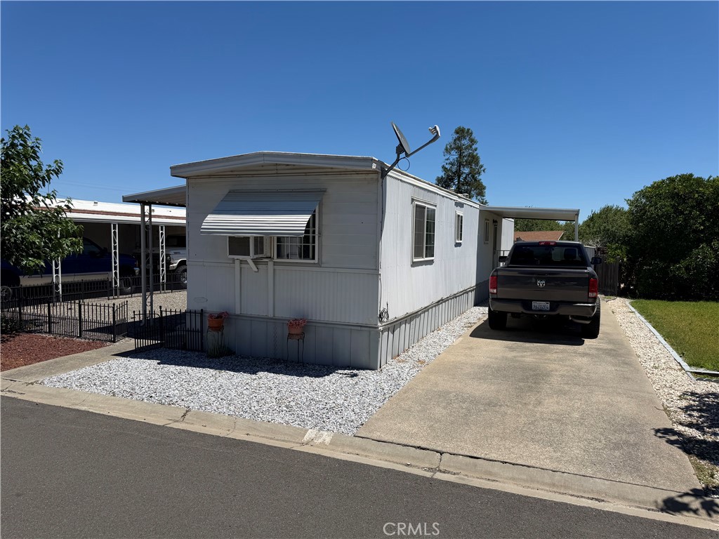 7043 State Highway 32 6 Property Photo 3