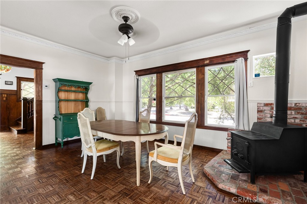 1126 Montgomery Property Photo 10