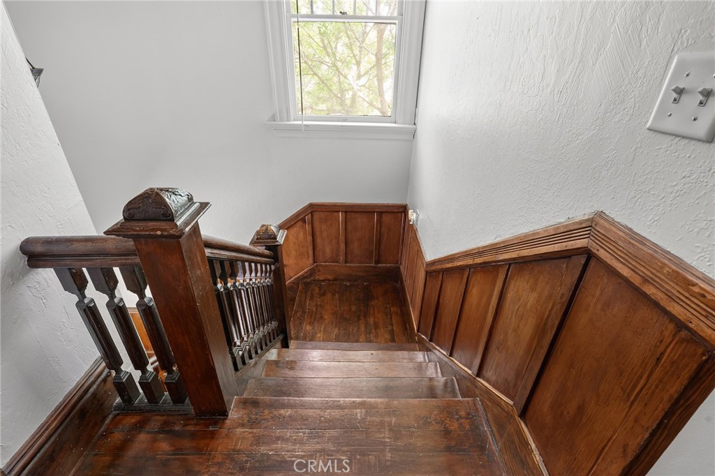 1126 Montgomery Property Photo 23