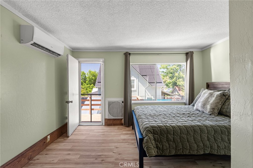 1126 Montgomery Property Photo 29