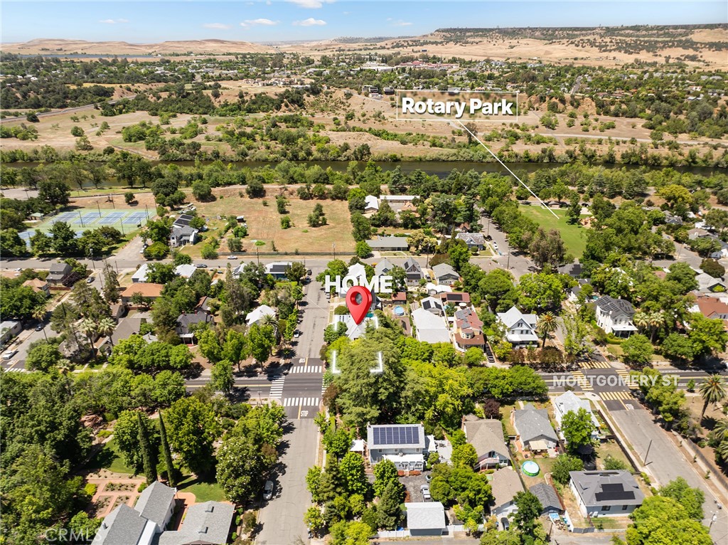 1126 Montgomery Property Photo 45