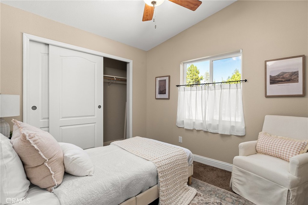 5492 Edgewood Lane Property Photo 18