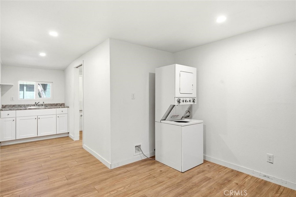 2249 Holly Avenue Property Photo 40