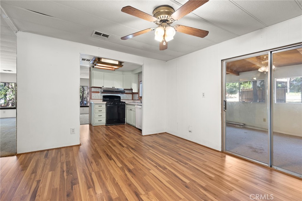 14617 Bridgeport Circle Property Photo 9