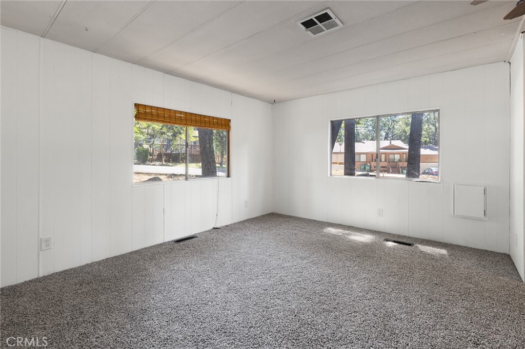 14617 Bridgeport Circle Property Photo 12