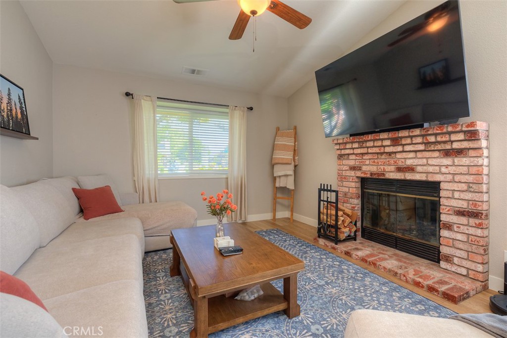 90 Elderberry Court Property Photo 7