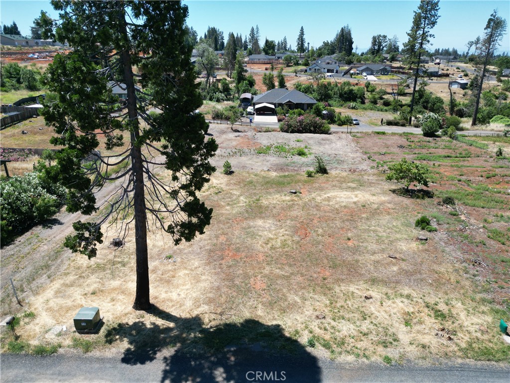 720 Edwards Property Photo 1