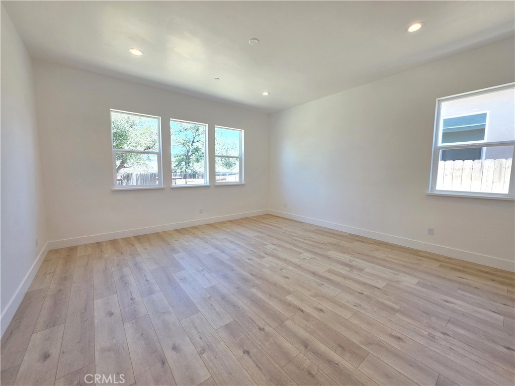 213 Lariat Loop Property Photo 11