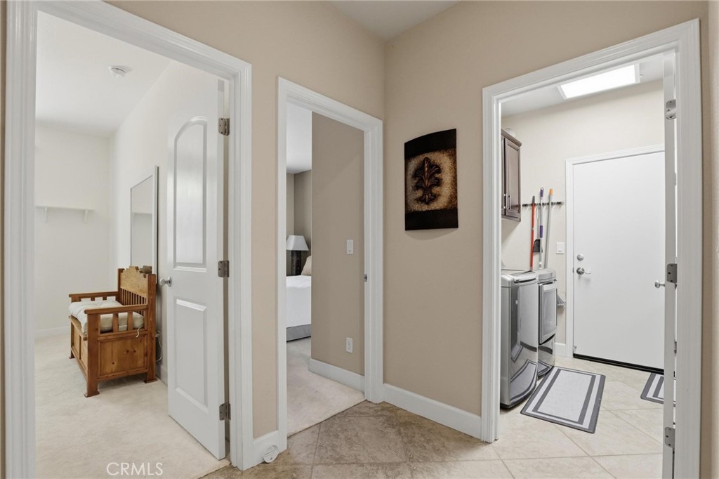5526 Turnberry Property Photo 30