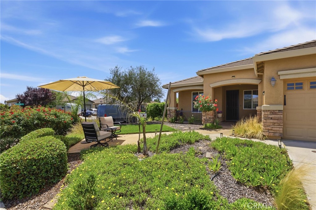 5526 Turnberry Property Photo 46