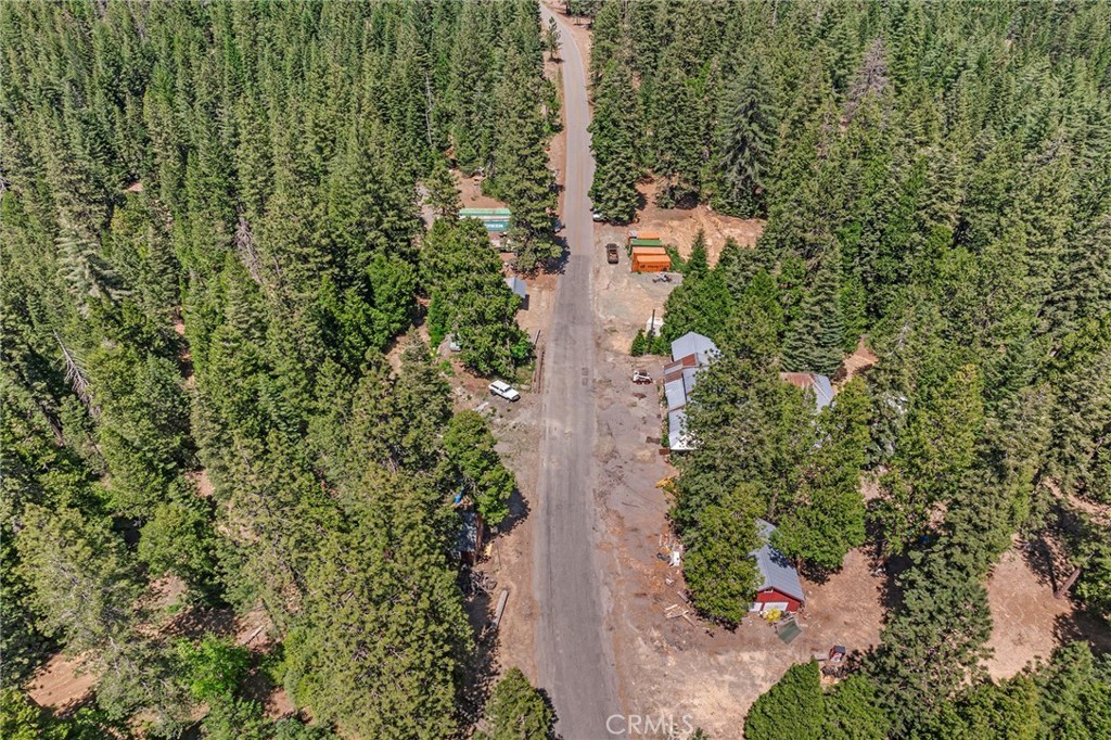 18727 Skyway Property Photo 4