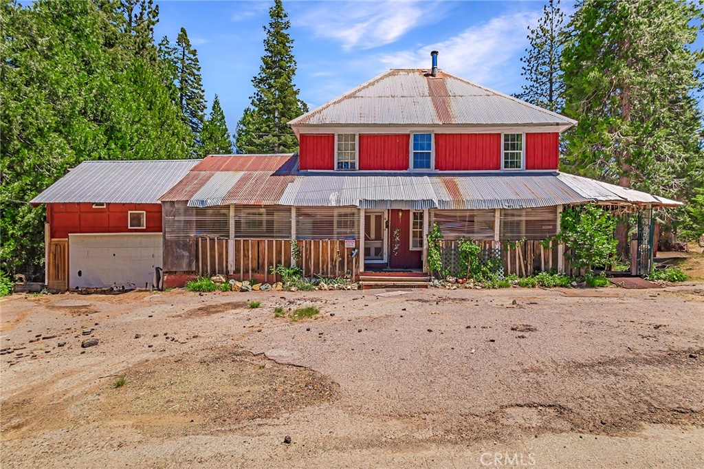 18727 Skyway Property Photo 6