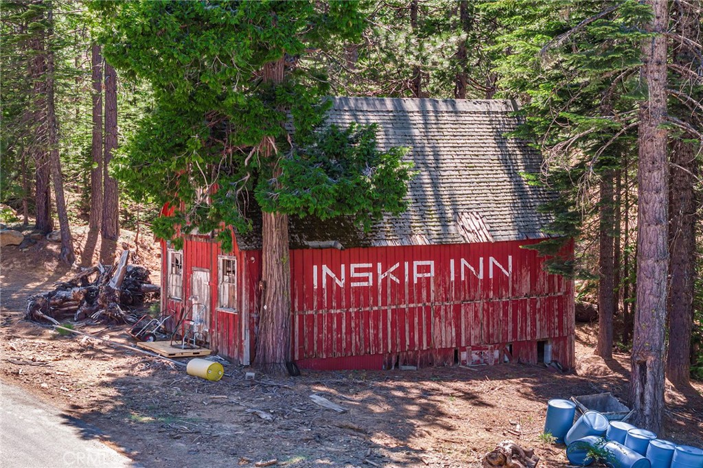 18727 Skyway Property Photo 11