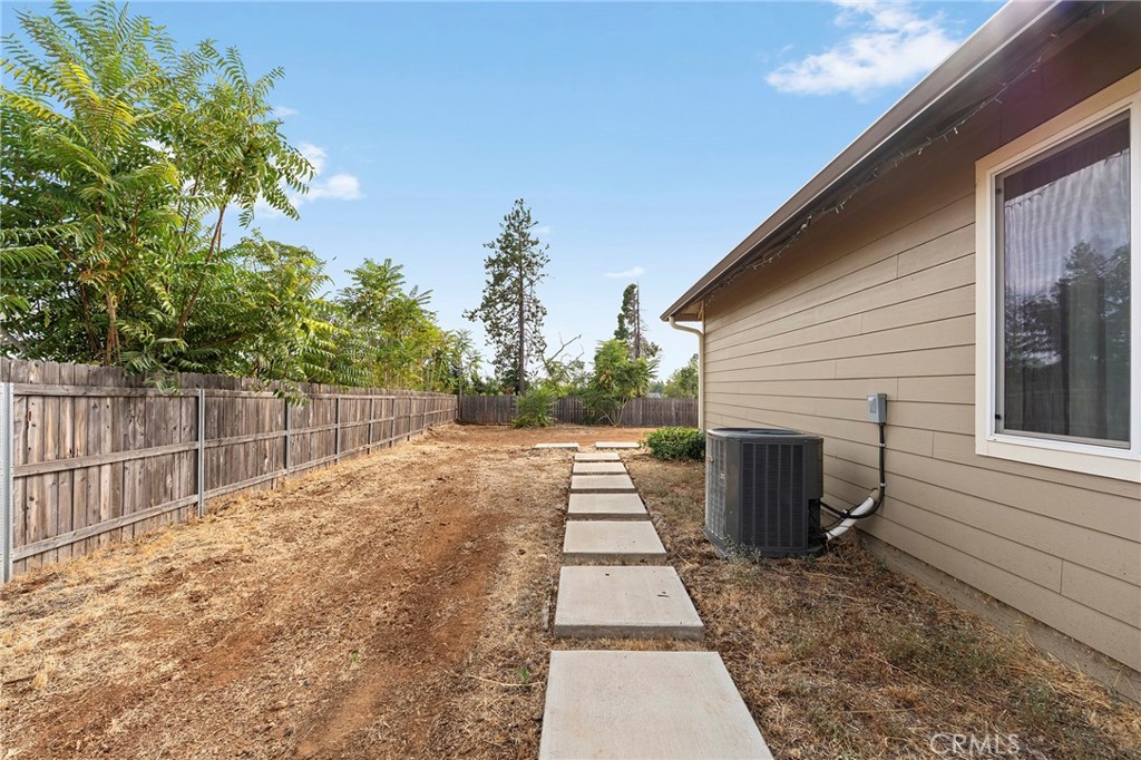 250 Pacific Dr Property Photo 29