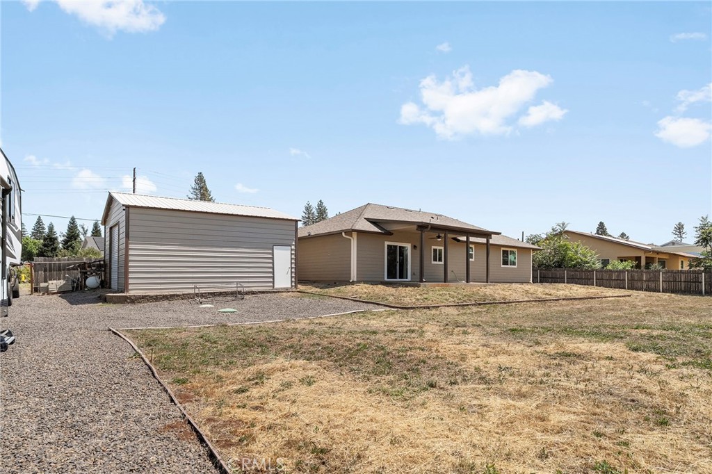 250 Pacific Dr Property Photo 33