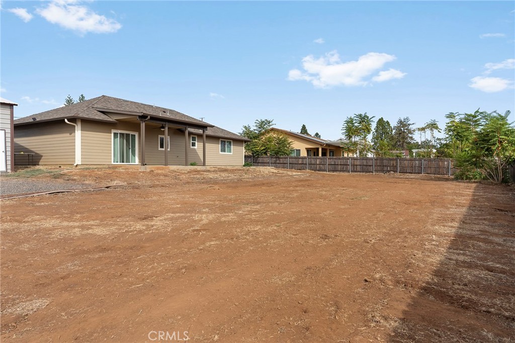 250 Pacific Dr Property Photo 33