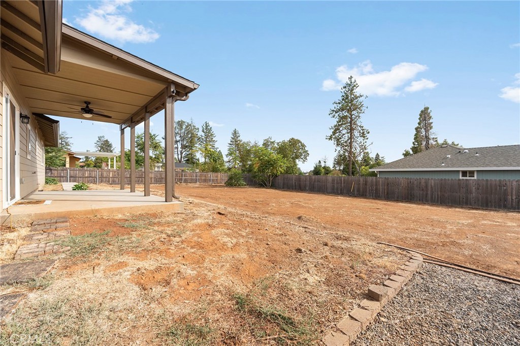 250 Pacific Dr Property Photo 38