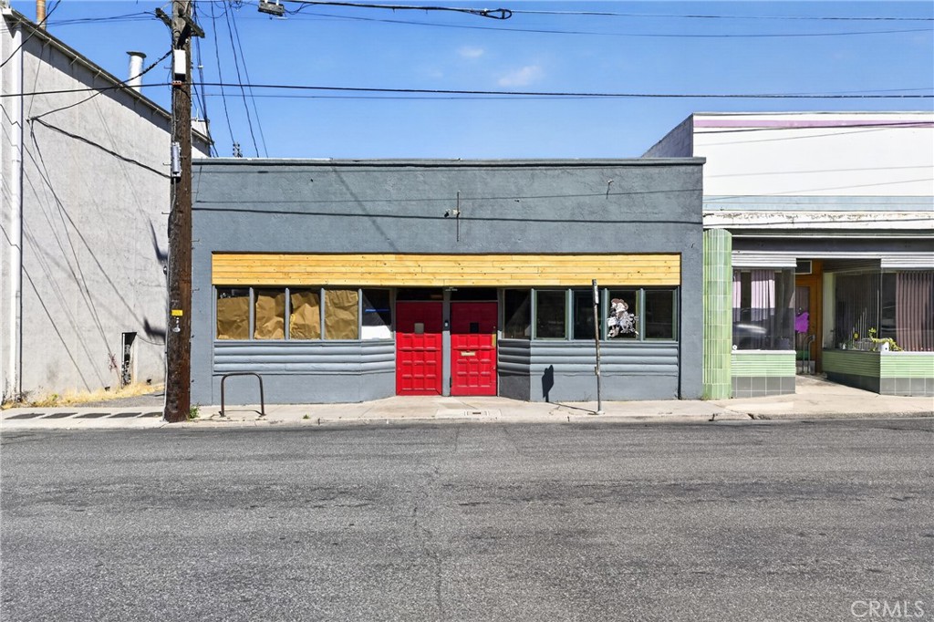118 S Broadway Property Photo 1