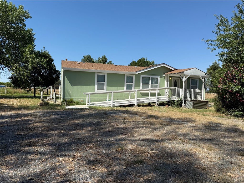 22576 Finnell Ave Property Photo