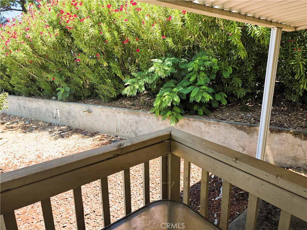 185 Cedar Parkway Property Photo 18