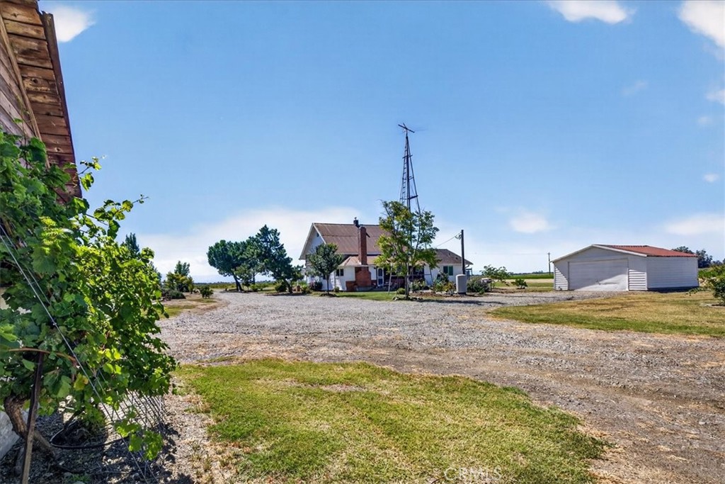 1762 County Road R Property Photo 45