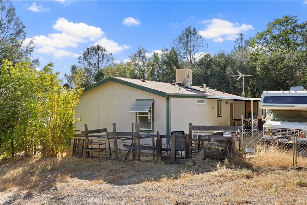 128 Shirley Lane Property Photo 8