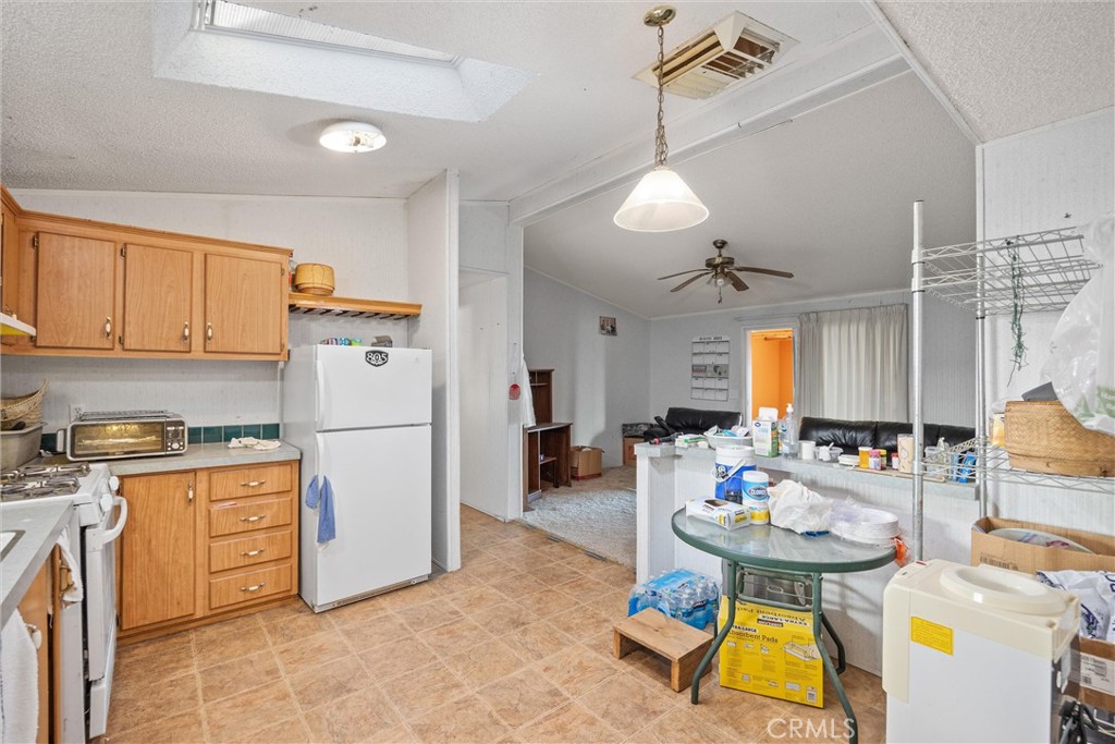 128 Shirley Lane Property Photo 11