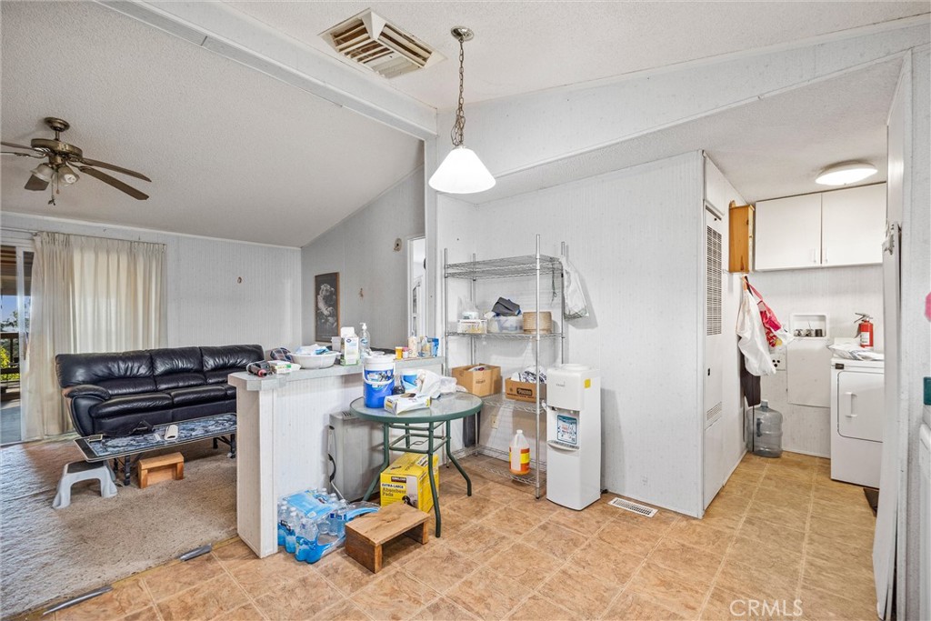 128 Shirley Lane Property Photo 14