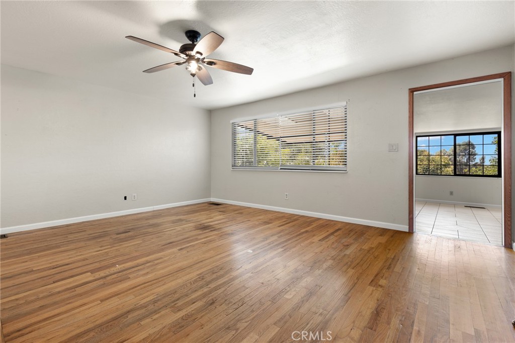 105 Pinedale Avenue Property Photo 6