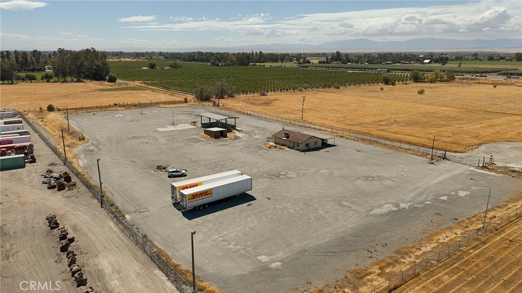 1403 Cortina Drive Property Photo 3
