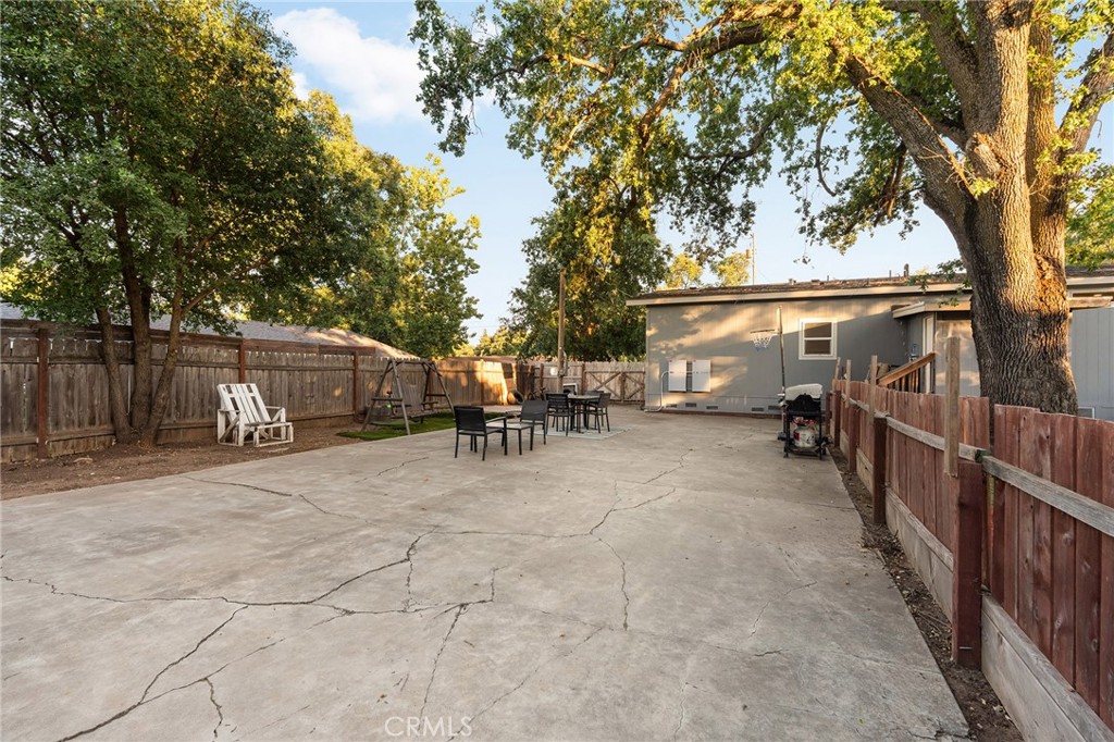 962 Colorado Street Property Photo 43