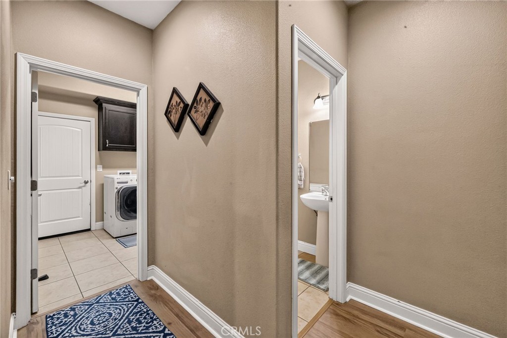69 Abbott Circle Property Photo 51