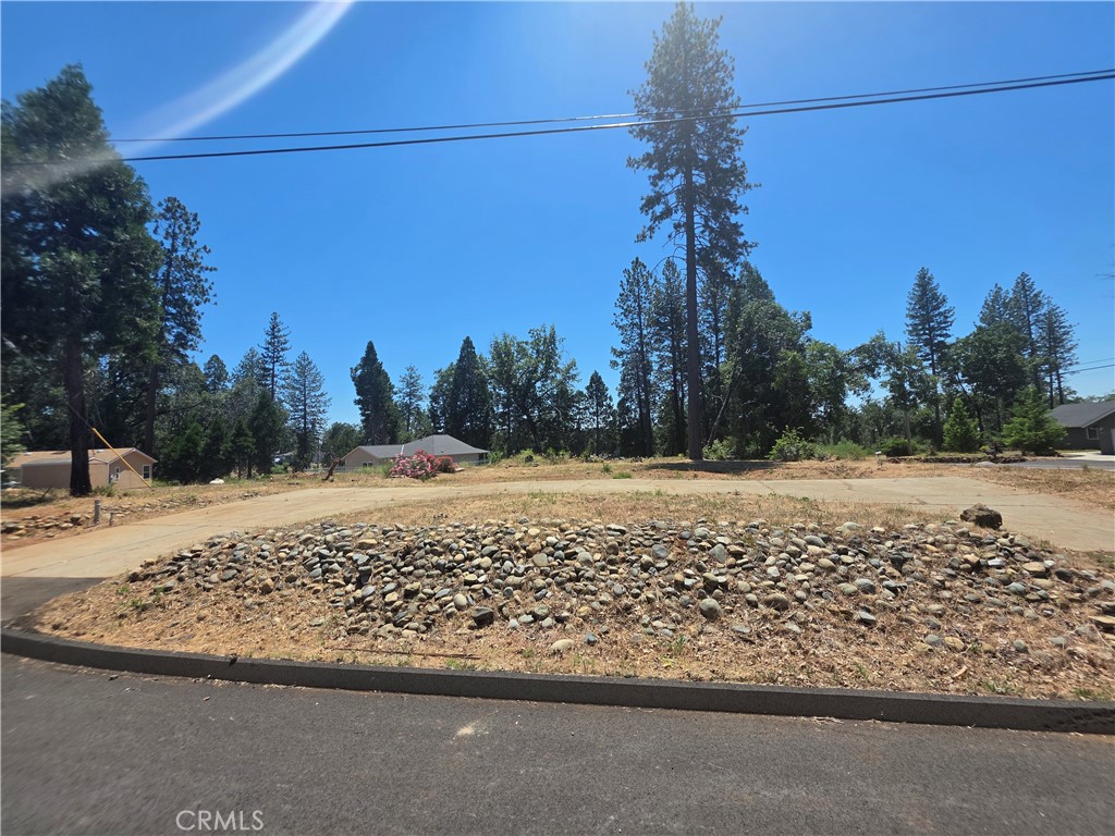 6208 Salk Court Property Photo 8