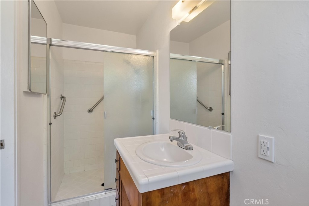 1670 Alma Property Photo 25