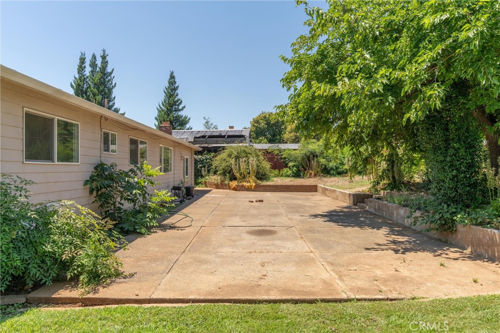 1670 Alma Property Photo 30